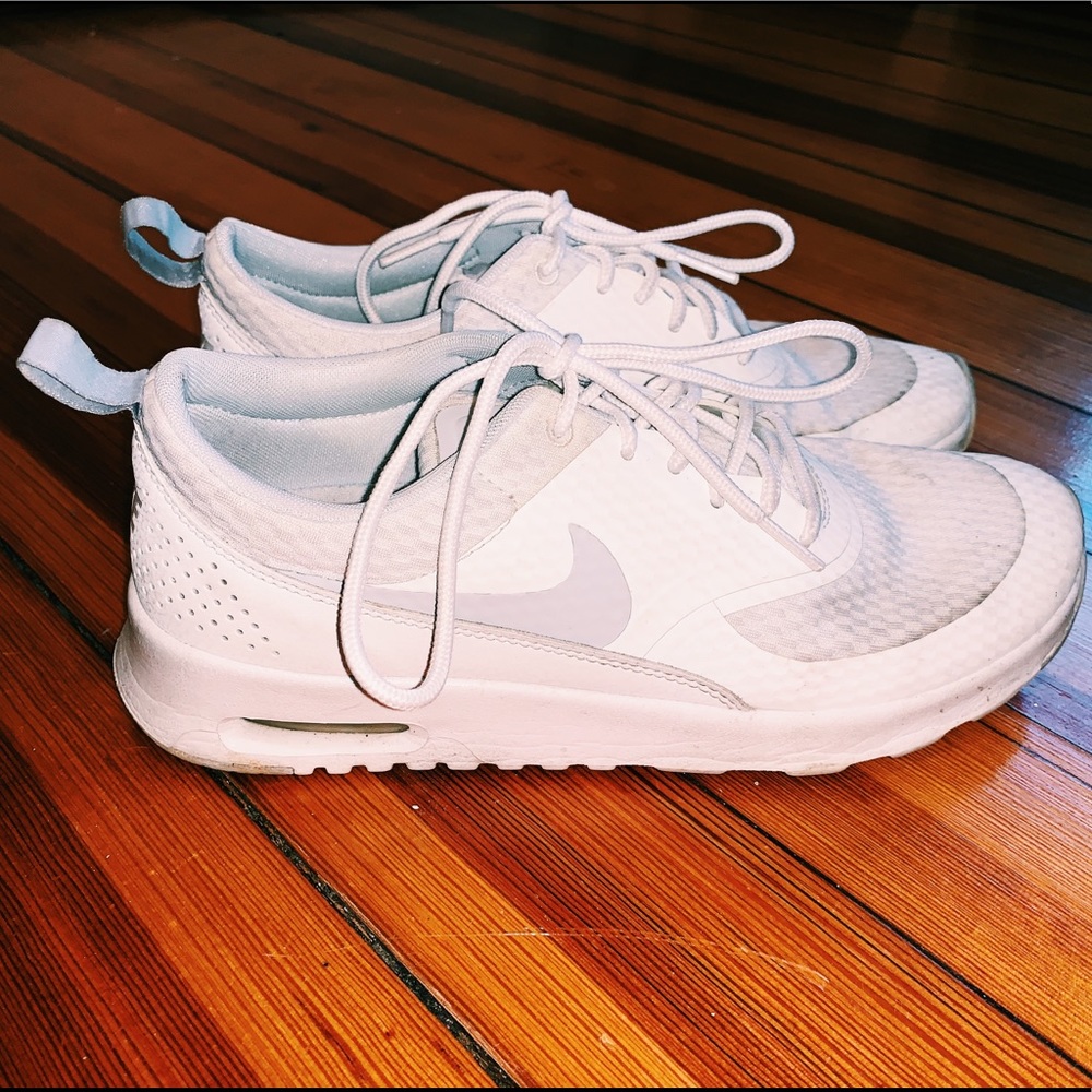 Nike Air Max Thea Size 8